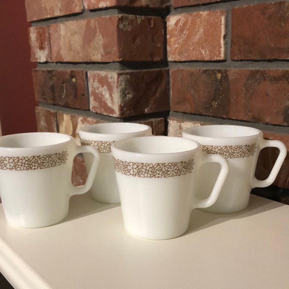 2for$20🟠Vintage White Pyrex Mugs- Set of 4